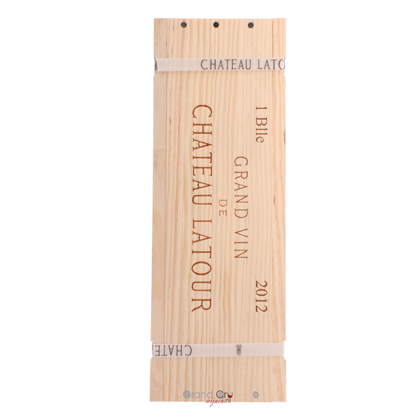 2009 Chateau Latour Pauillac Premier Grand Cru Classé - Bottle Hero