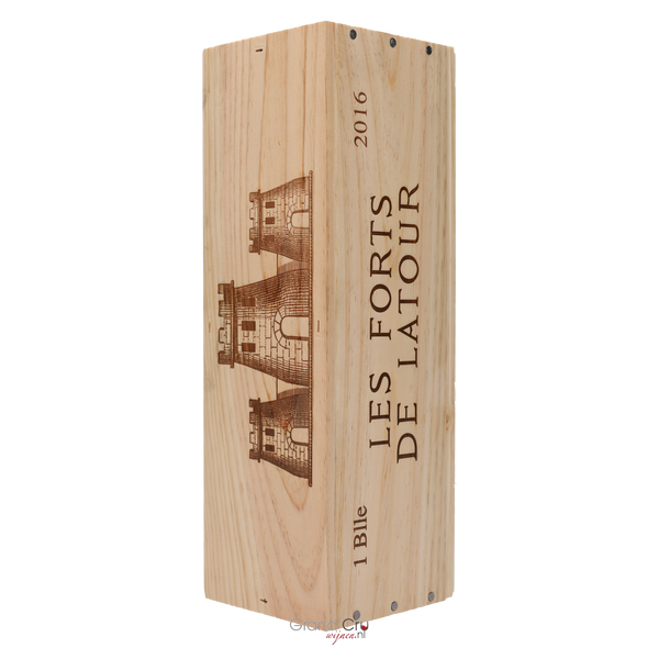 2014 Chateau Latour Les Forts de Latour - Bottle Hero