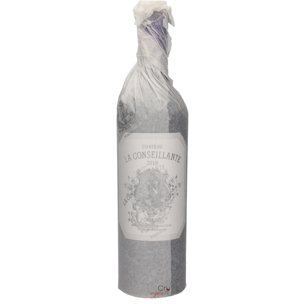 2020 Château La Conseillante Pomerol Magnum - Bottle Hero