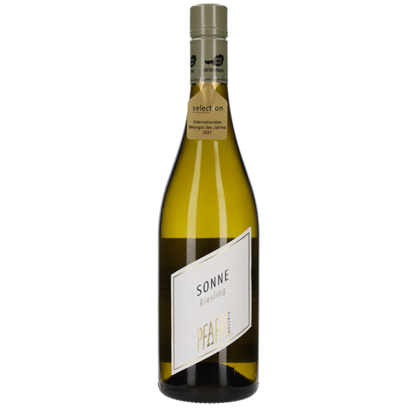 2021 Weingut Pfaffl Sonne Riesling - Bottle Hero