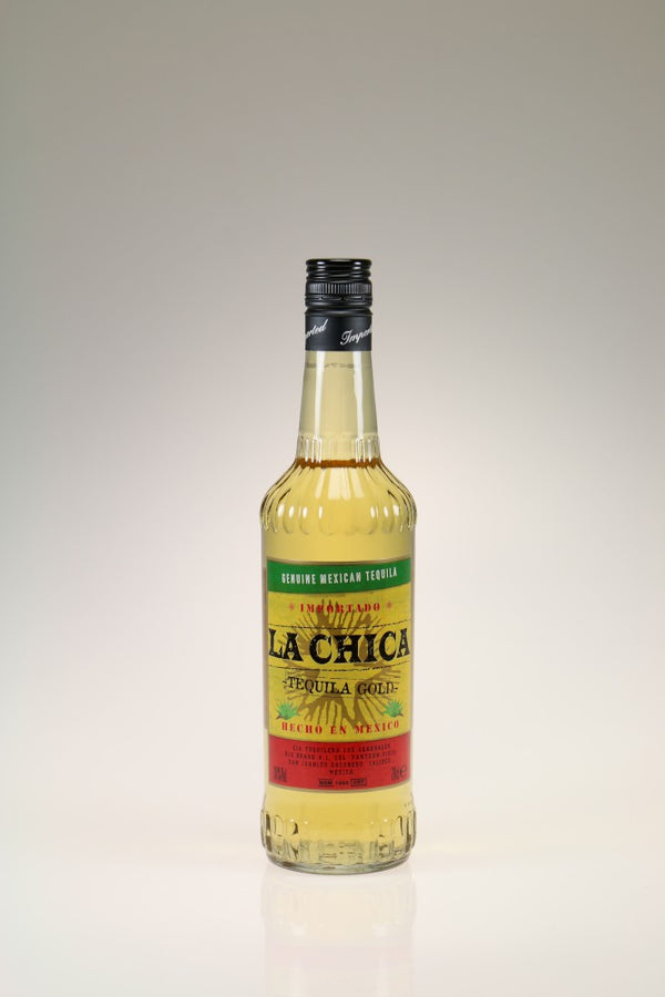 La Chica Tequila Gold Mixto - Bottle Hero