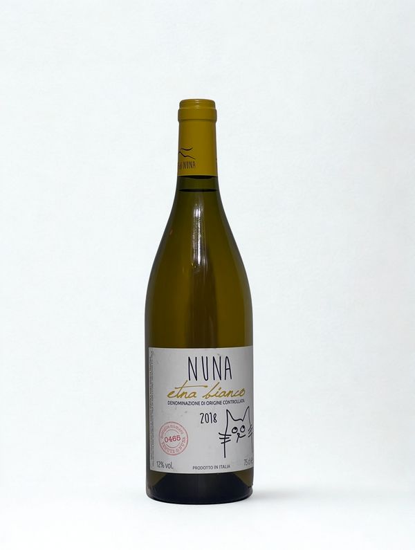 Tenute di Nuna, Etna Bianco 2018 - Bottle Hero