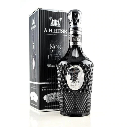 A. H. Riise Non Plus Ultra Black Edt. - Bottle Hero
