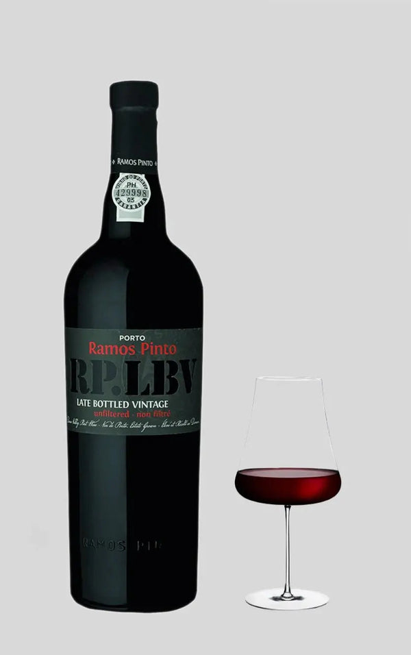 Late Bottled Vintage Ramos Pinto port 2019 - Bottle Hero